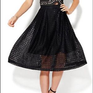 Black Midi Open Weave Pleated Skirt